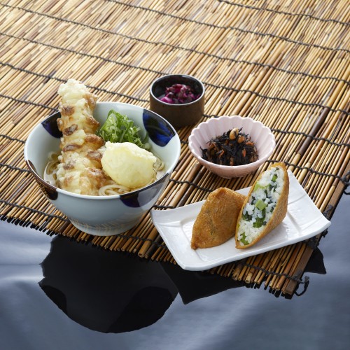 竹轮玉天乌冬面变色套餐